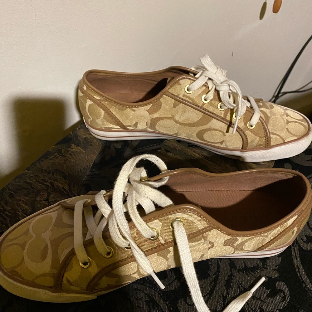 Coach man shoes